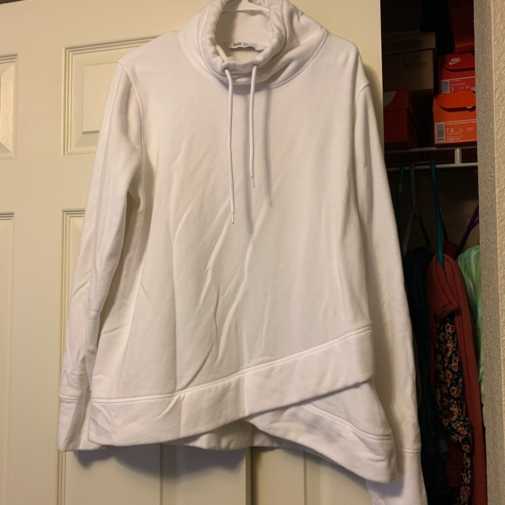 DSG funnel neck sweatshirt
